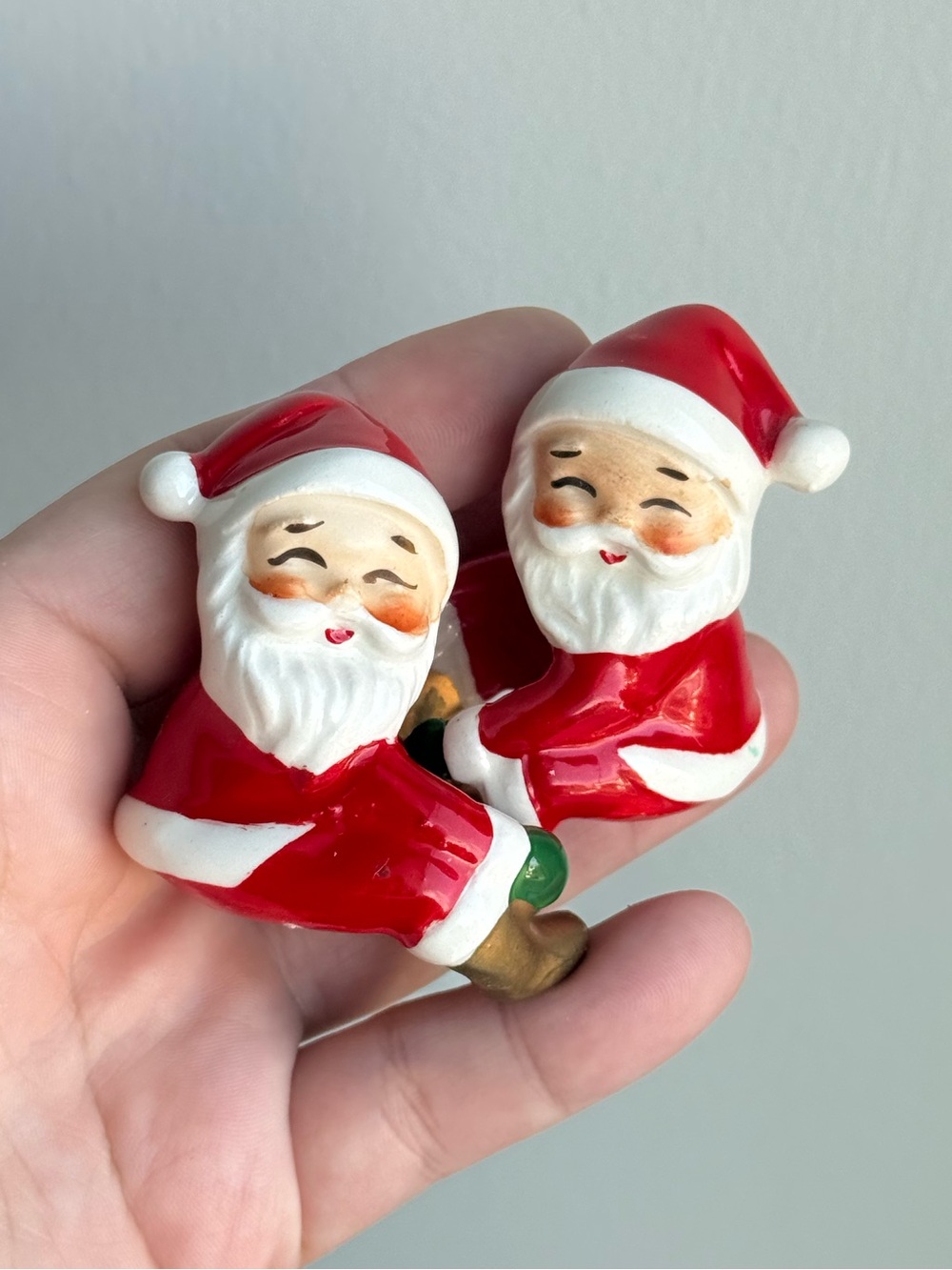 Set of 2 Napco Vintage Christmas c1950s Japan Santa Ceramic Taper Candle Huggers